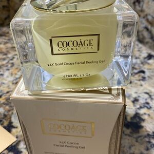 24K Gold Cocoa Facial Peeling Gel